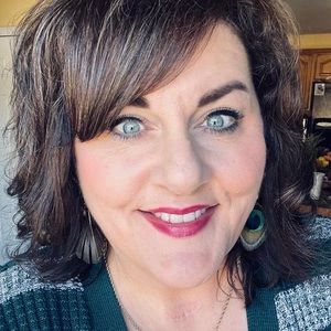 Meet your Posher, Patti